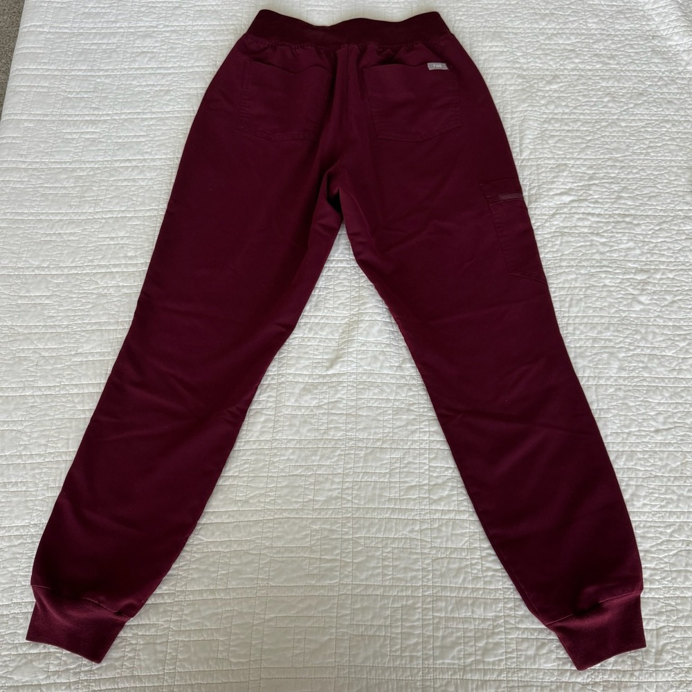 FIGS Zamora Jogger Scrub Pants Womens Small Burgundy Maroon Medical Uniform S - Picture 6 of 7